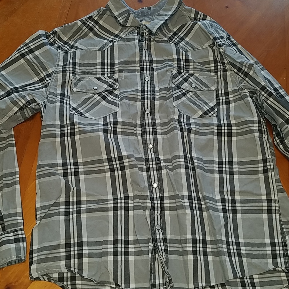 Urban pipeline button up shirt